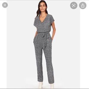 Express black and white Jumpsuit